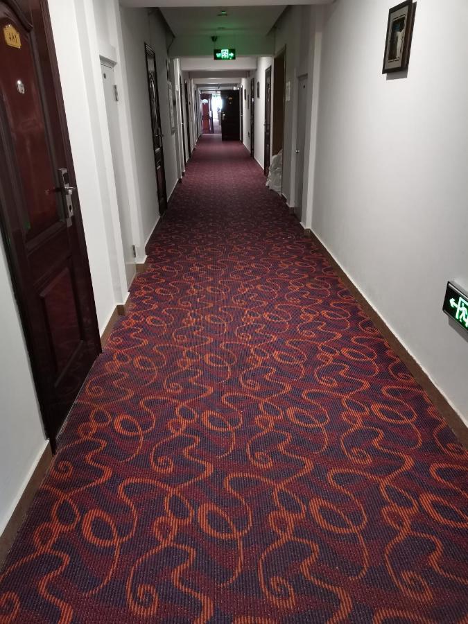 Fubang Hotel Apartment Suifenhe Екстериор снимка