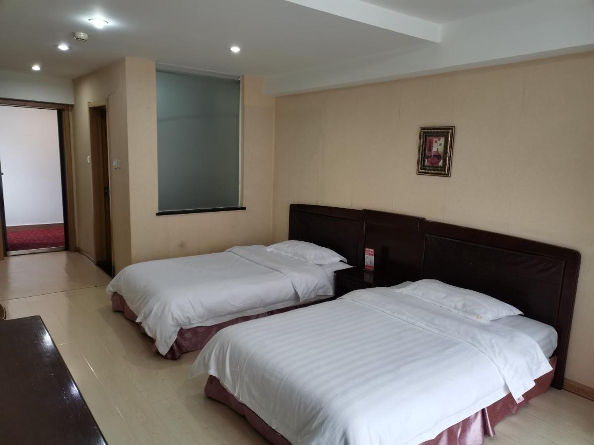 Fubang Hotel Apartment Suifenhe Екстериор снимка