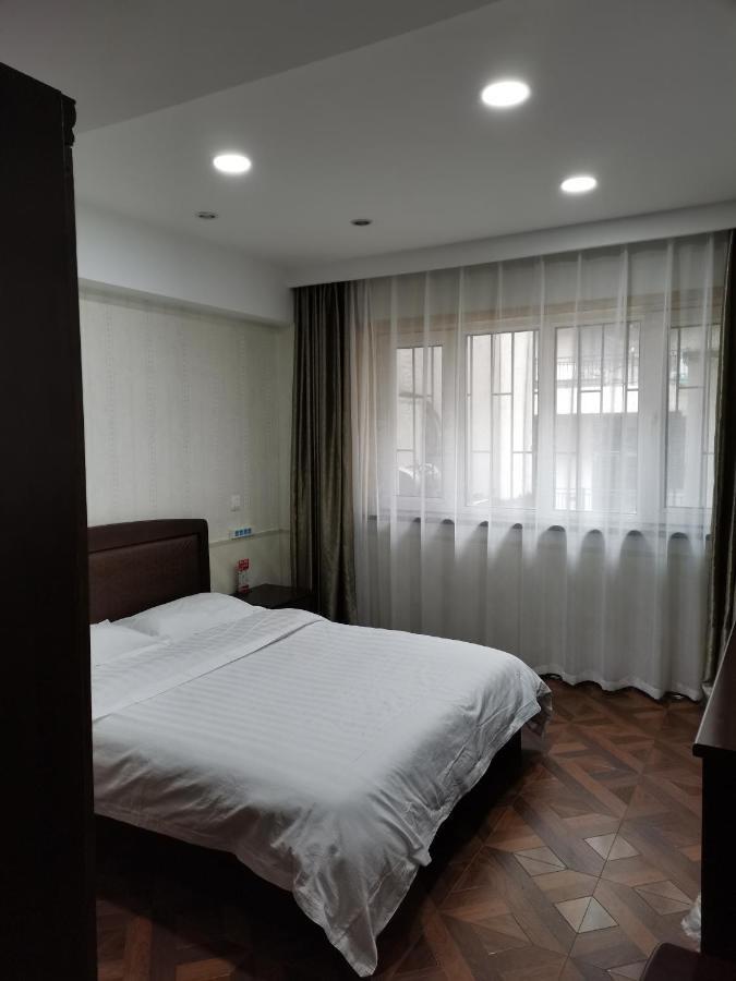 Fubang Hotel Apartment Suifenhe Екстериор снимка